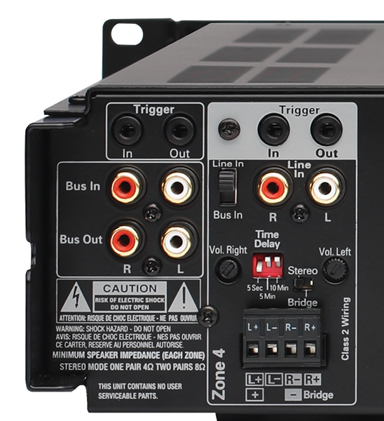 8-канальный усилитель мощности
