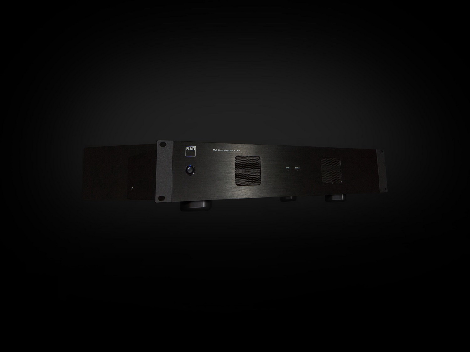 4-канальный усилитель мощности